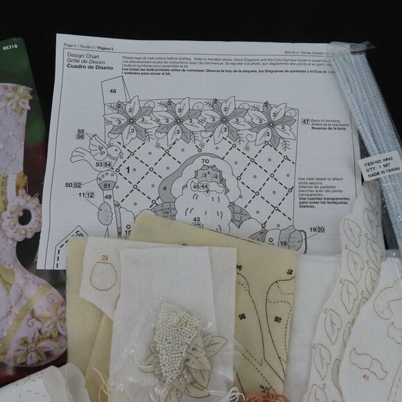 Bucilla White Christmas Santa Claus 85318  Felt Stocking STARTED Craft Kit 2006 - Picture 6 of 11